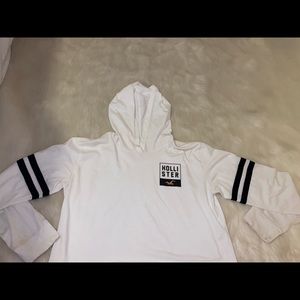 Cropped Hollister hoodie